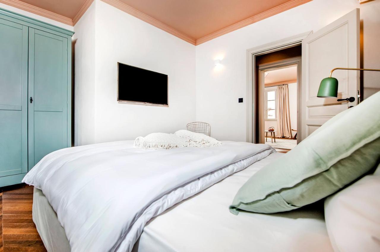 Campitelli Design Apartment Ровин Екстериор снимка