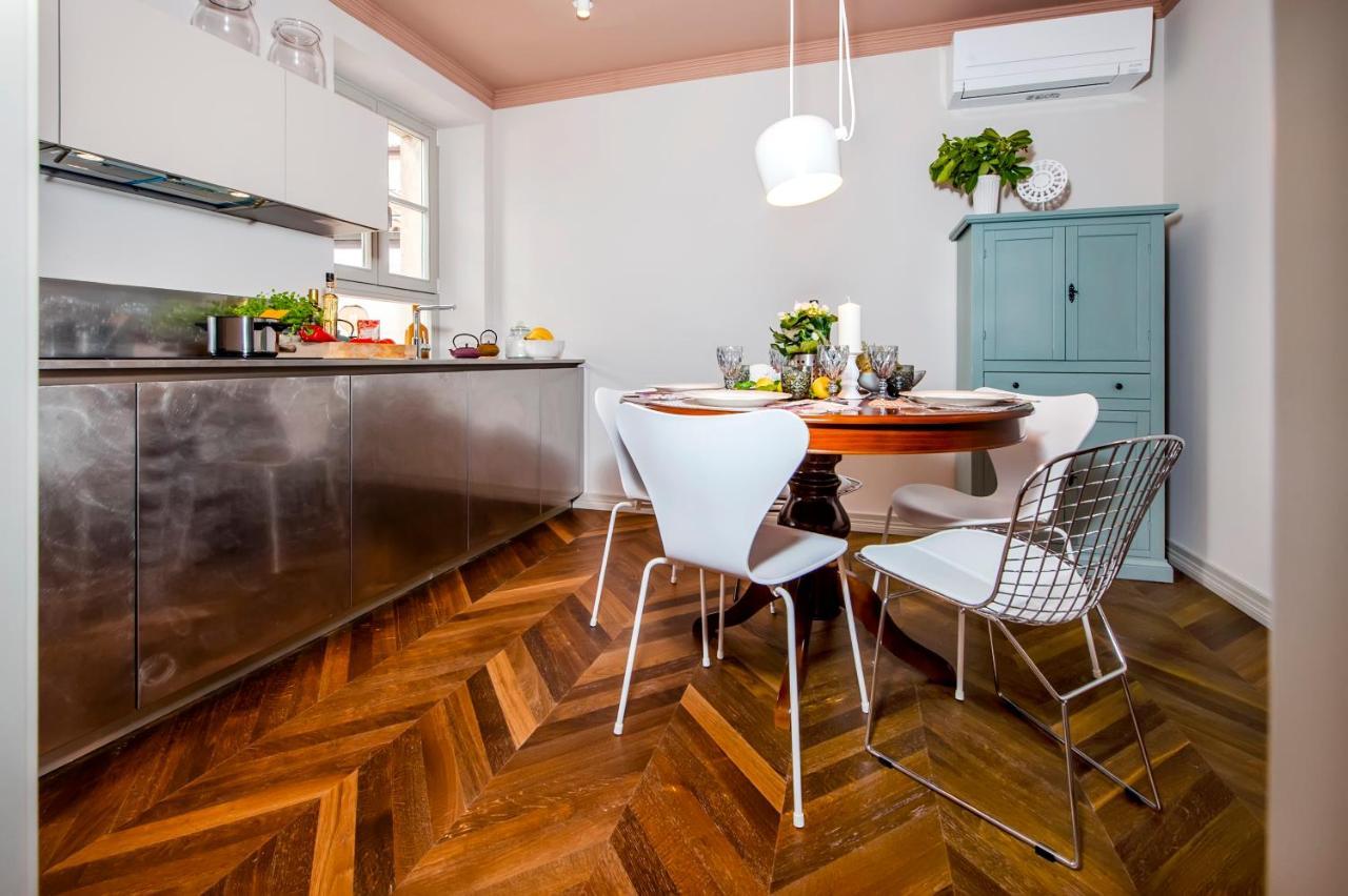 Campitelli Design Apartment Ровин Екстериор снимка