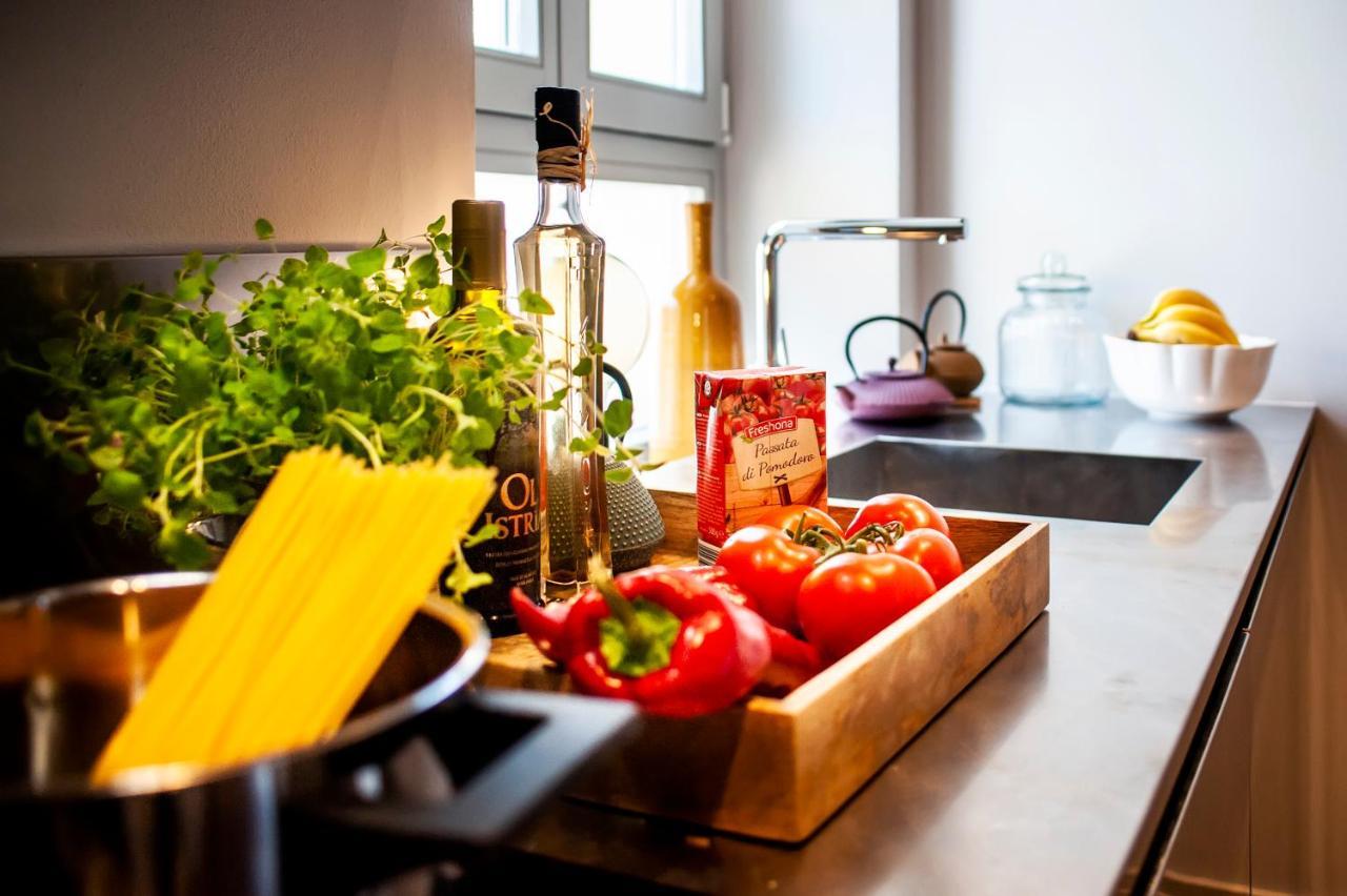 Campitelli Design Apartment Ровин Екстериор снимка