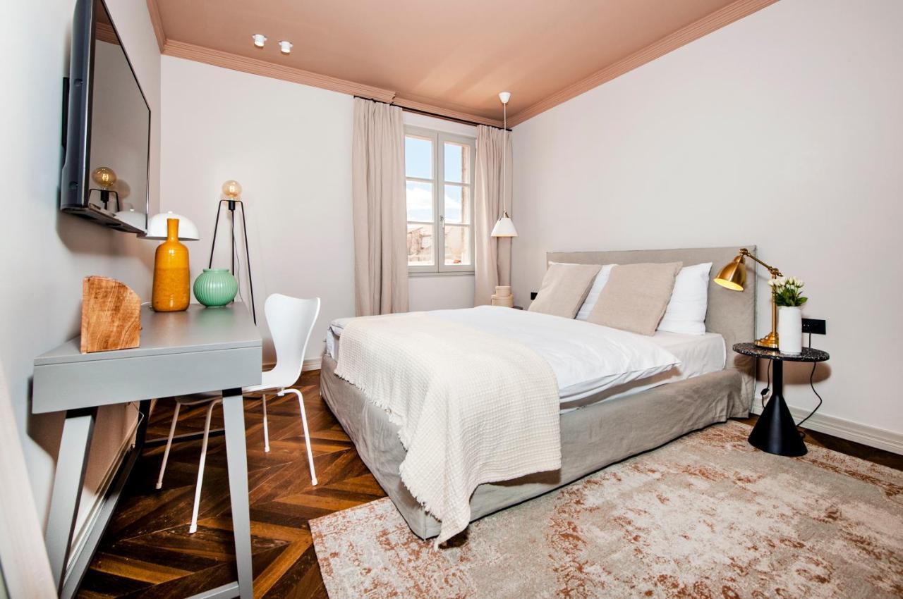 Campitelli Design Apartment Ровин Екстериор снимка