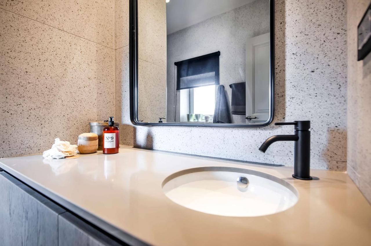 Campitelli Design Apartment Ровин Екстериор снимка