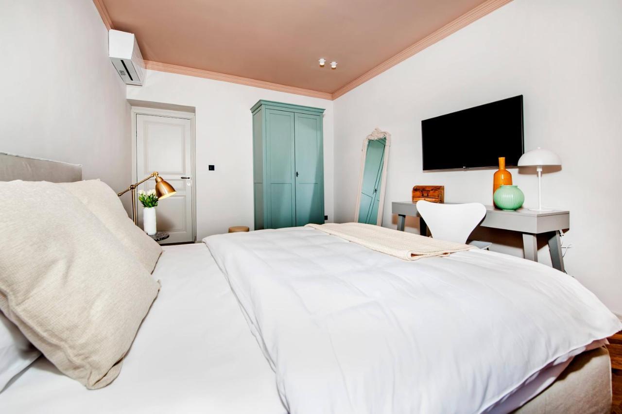 Campitelli Design Apartment Ровин Екстериор снимка