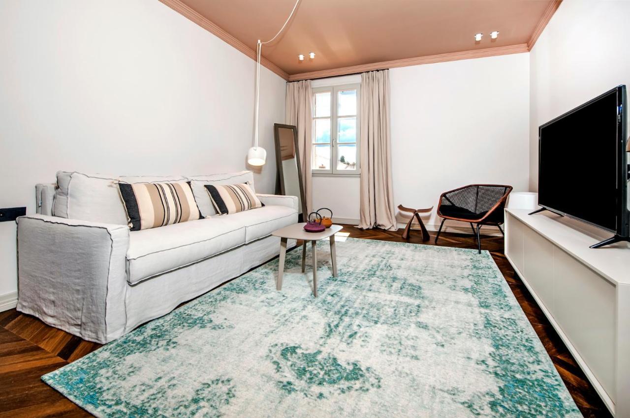 Campitelli Design Apartment Ровин Екстериор снимка